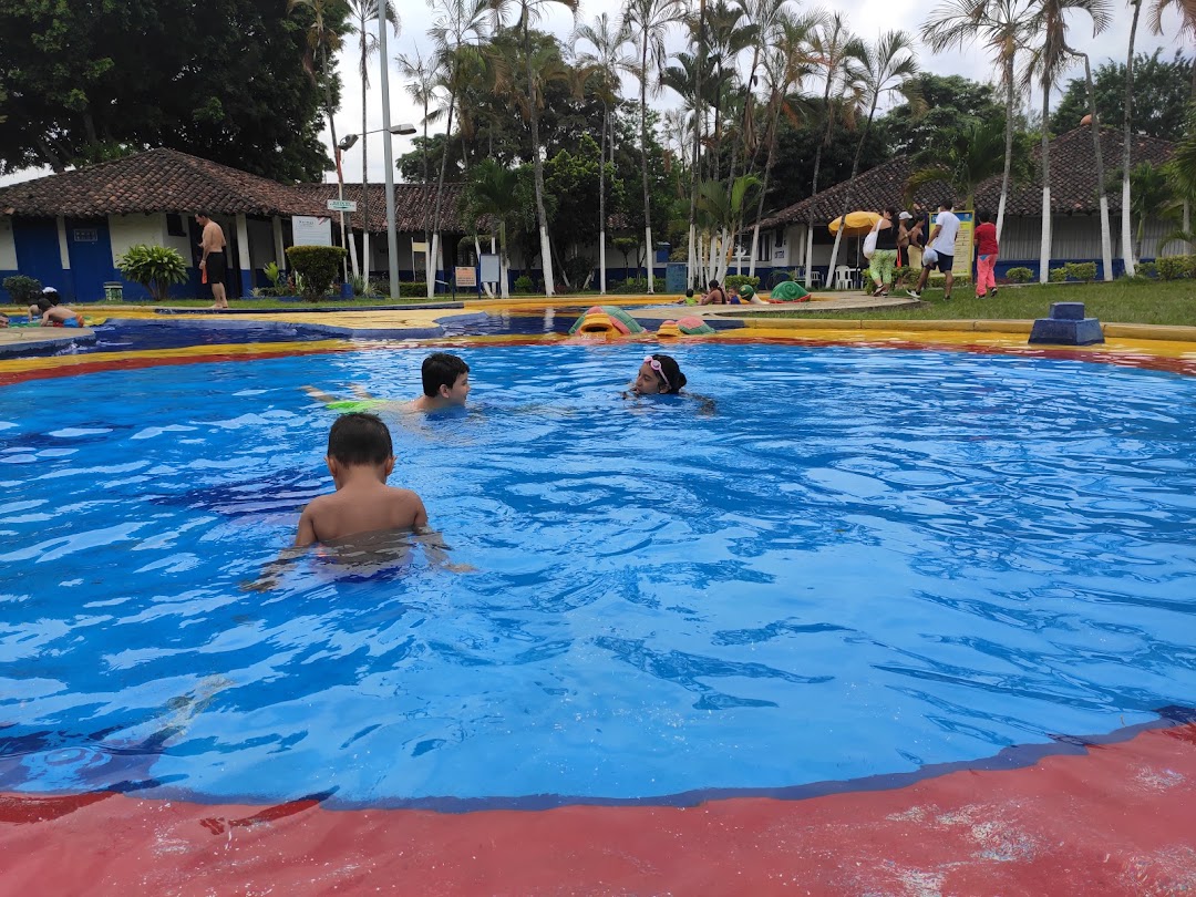 Unidad Recreativa Lourdes