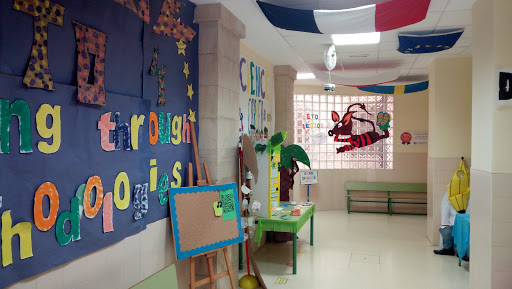 Colegio Público Juan Lorenzo Palmireno, Institución educativa pública en Alcañiz,Teruel