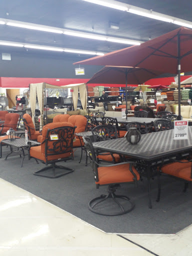 Hardware Store «DIY Home Center», reviews and photos, 28750 Roadside Dr, Agoura Hills, CA 91301, USA