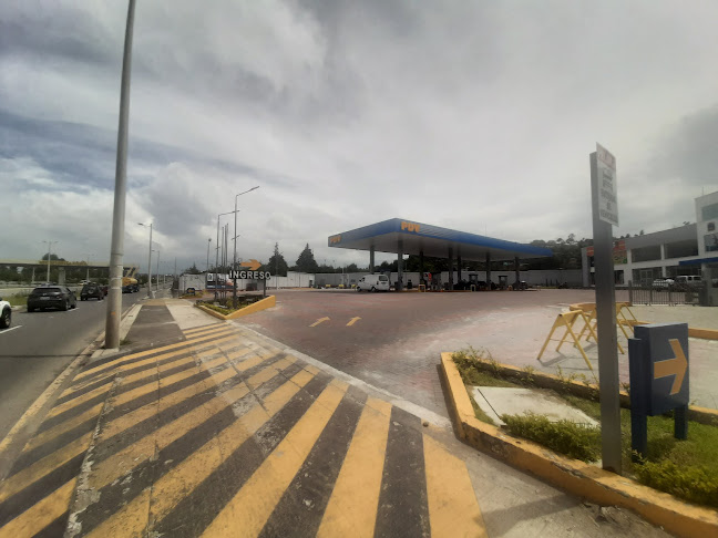 PDV Gasolinera - Quito