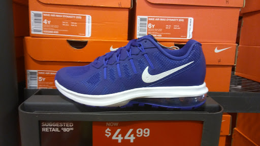 Clothing Store «Nike Factory Store», reviews and photos, 4250 W Anthem Way #375, Anthem, AZ 85086, USA
