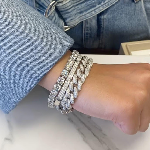 Jewelry Store «SVS Fine Jewelry», reviews and photos, 3323 Long Beach Rd, Oceanside, NY 11572, USA