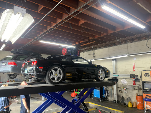 Auto Repair Shop «Mission Hills Automotive», reviews and photos, 308 W Washington St, San Diego, CA 92103, USA