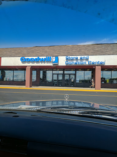 Thrift Store «Goodwill Store & Donation Center», reviews and photos