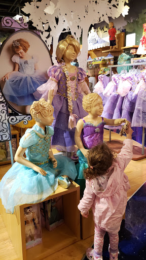 Toy Store «Disney Store», reviews and photos, 8687 N Central Expy, Dallas, TX 75225, USA