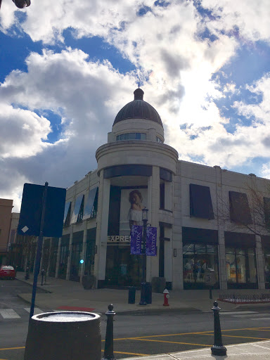 Clothing Store «Express», reviews and photos, 4090 The Strand E, Columbus, OH 43219, USA
