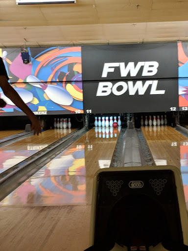 Bowling Alley «Fort Walton Beach Bowl», reviews and photos, 745 Beal Pkwy NW, Fort Walton Beach, FL 32547, USA