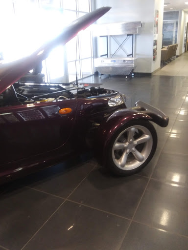 Car Dealer «Mike Brown Chrysler Dodge Jeep», reviews and photos, 4970 E Hwy 377, Granbury, TX 76049, USA