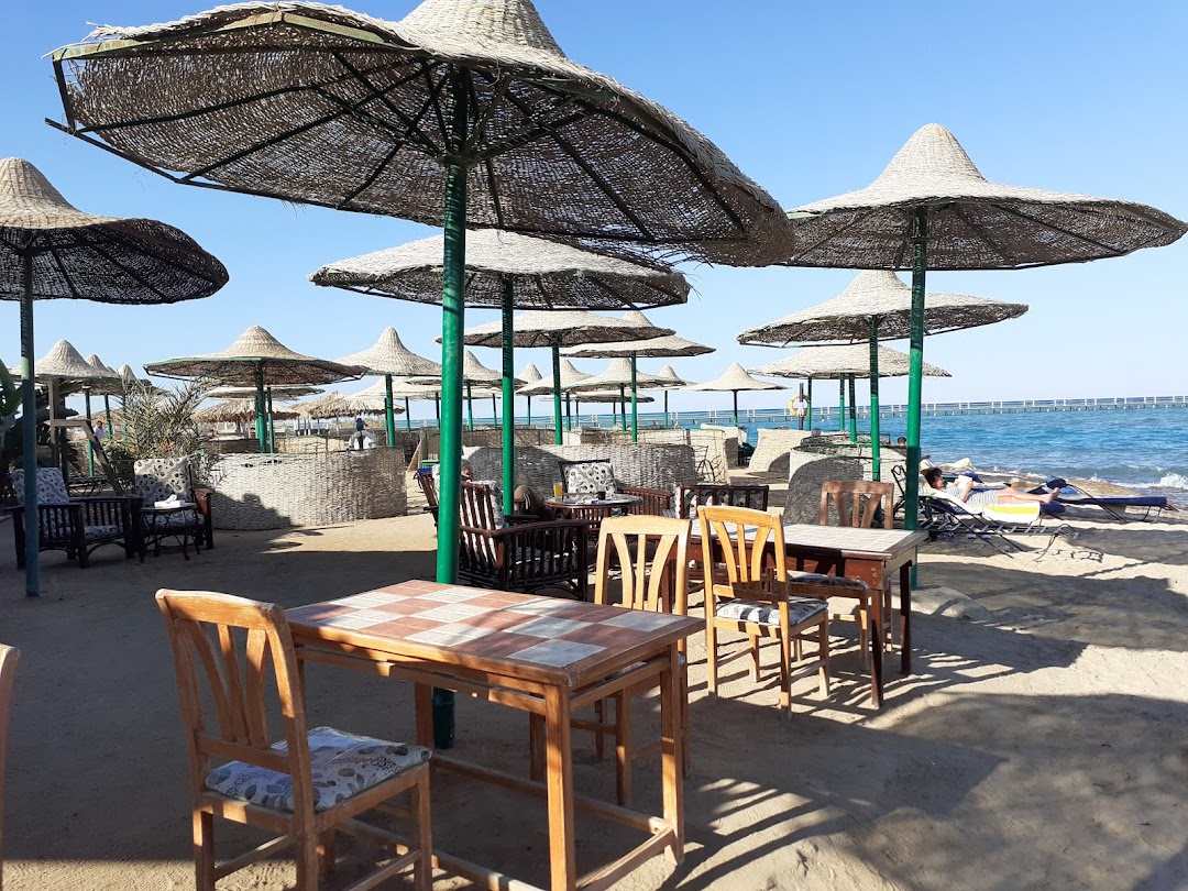 Zeytouna Beach Bar & Restaurant