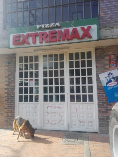 Pizza Extremax Calle 160 #56A-11, Bogotá, Colombia