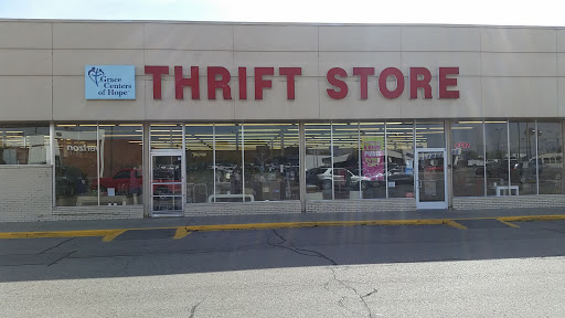 Thrift Store «Grace Centers of Hope Thrift Store», reviews and photos, 5919 Highland Rd, Waterford Twp, MI 48327, USA
