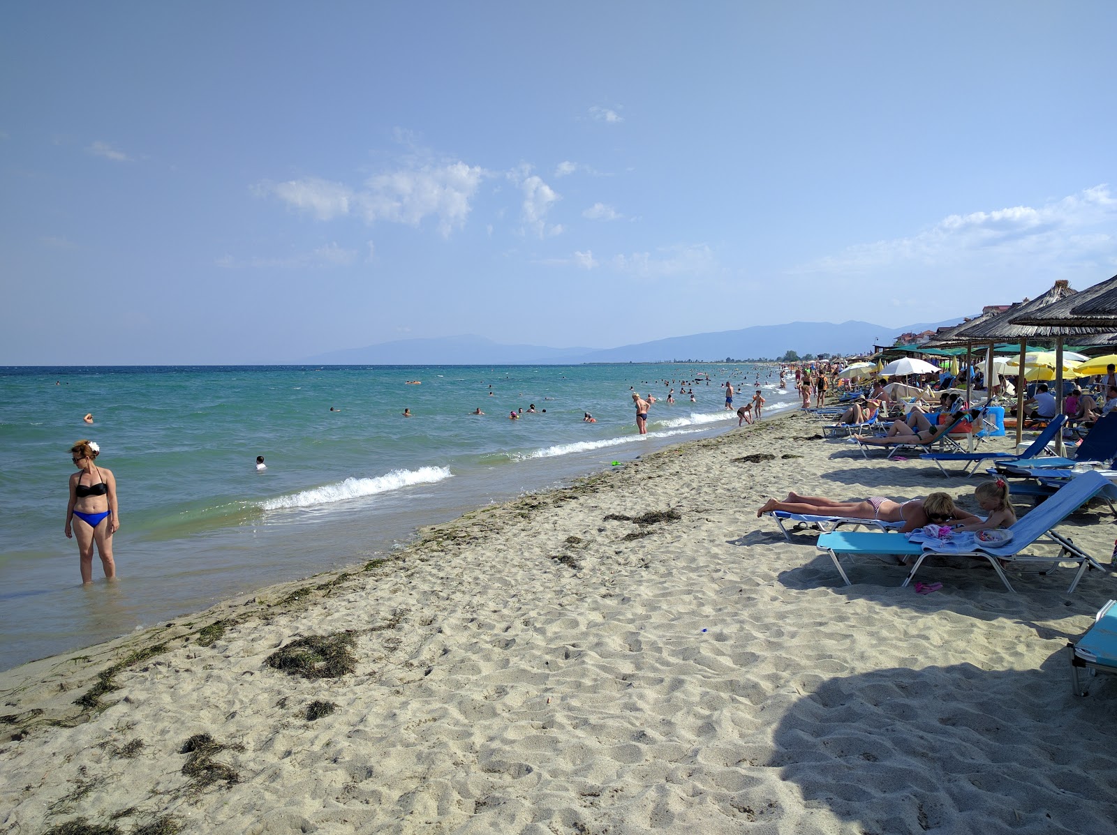 Olympiaki Akti beach的照片 带有宽敞的海岸
