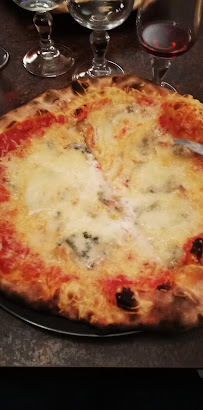 Plats et boissons du Pizzeria Pizzéria Romaine - Au feu de bois à Rodez - n°17