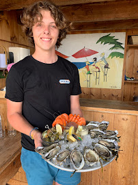 Photos du propriétaire du Bar-restaurant à huîtres Chai Anselme - Dégustation d'huîtres - Le Canon à Lège-Cap-Ferret - n°20