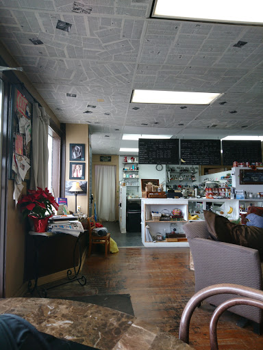 Coffee Shop «The Full Cup Bookstore and Coffee Shop», reviews and photos, 922 S Main St, Weatherford, TX 76086, USA