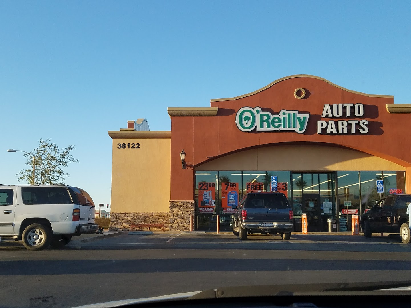 Auto parts store In Palmdale CA 