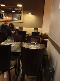 Atmosphère du Restaurant français La Puce à Saint-Ouen-sur-Seine - n°3