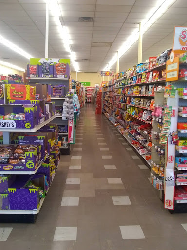 Dollar Store «FAMILY DOLLAR», reviews and photos, 417 Michigan St, Algonac, MI 48001, USA