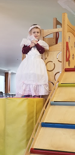 Gourmet Grocery Store «Social Goods: Toys, Taps, Cafe», reviews and photos, 500 E 1st St, Newberg, OR 97132, USA