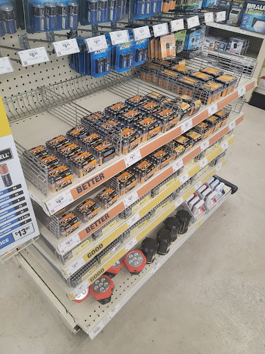 Hardware Store «Harbor Freight Tools», reviews and photos, 1045 W Orange Blossom Trail, Apopka, FL 32712, USA