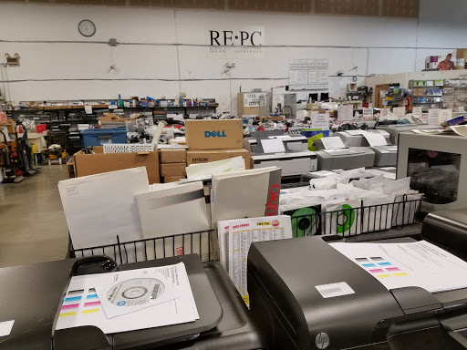 Computer Repair Service «RE-PC Recycled Computers», reviews and photos, 510 Andover Park W, Tukwila, WA 98188, USA