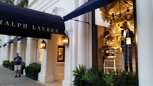Clothing Store «Ralph Lauren», reviews and photos, 444 N Rodeo Dr, Beverly Hills, CA 90210, USA