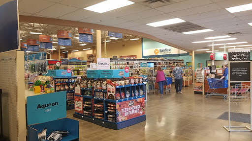 Pet Supply Store «PetSmart», reviews and photos, 1285 Johnson Ferry Rd, Marietta, GA 30068, USA