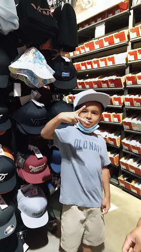 Shoe Store «Vans», reviews and photos, 13000 Folsom Blvd #403, Folsom, CA 95630, USA