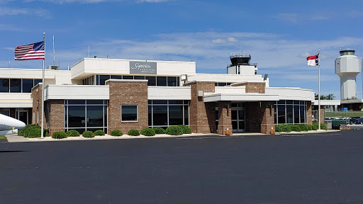 Signature Flight Support GSO - Piedmont Triad International Airport