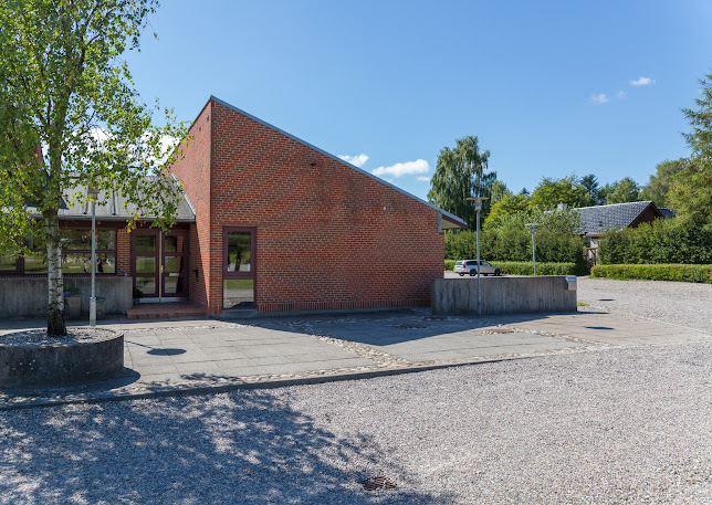 Kommentarer og anmeldelser af Rebild Efterskole