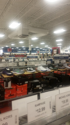 Department Store «Marshalls», reviews and photos, 5975 S Goldenrod Rd, Orlando, FL 32822, USA