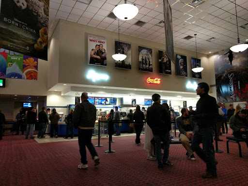 Movie Theater «Houston Lakes Stadium Cinemas 12», reviews and photos, 1121 GA-96, Warner Robins, GA 31099, USA
