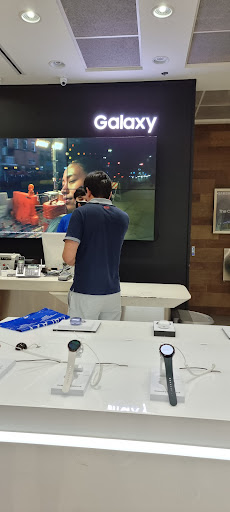 Electronics Store «Samsung Store», reviews and photos, 12801 W Sunrise Blvd, Sunrise, FL 33323, USA