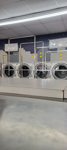 Laundromat «Wash N Clean Coin Laundry», reviews and photos, 565 S Riverside Ave, Rialto, CA 92376, USA