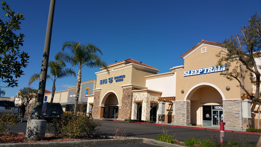 Sporting Goods Store «Big 5 Sporting Goods - Lake Elsinore», reviews and photos, 18298 Collier Ave, Lake Elsinore, CA 92530, USA