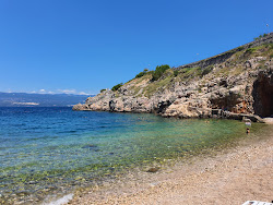 Foto di Vrbnik beach con molto pulita livello di pulizia
