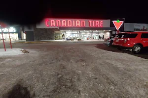 Canadian Tire image