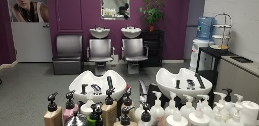 Hair Salon «Prestige Style Salon», reviews and photos, 187 Forest Ave, Glen Cove, NY 11542, USA