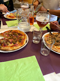 Plats et boissons du Pizzeria à l'Italia à Saint-Martin-de-Londres - n°14