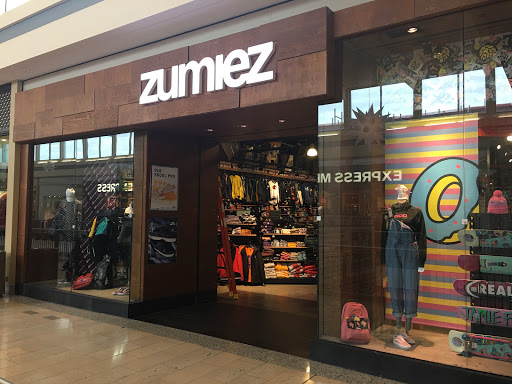 Clothing Store «Zumiez», reviews and photos, 2655 Richmond Ave #2320, Staten Island, NY 10314, USA