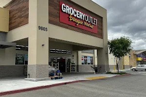 Grocery Outlet image