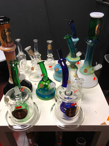 Tobacco Shop «Montebello Smoke shop», reviews and photos, 201 East Beverly Boulevard, Montebello, CA 90640, USA