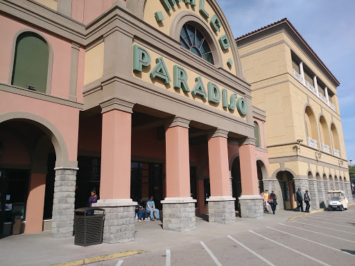 Movie Theater «Malco Paradiso», reviews and photos, 584 S Mendenhall Rd, Memphis, TN 38117, USA