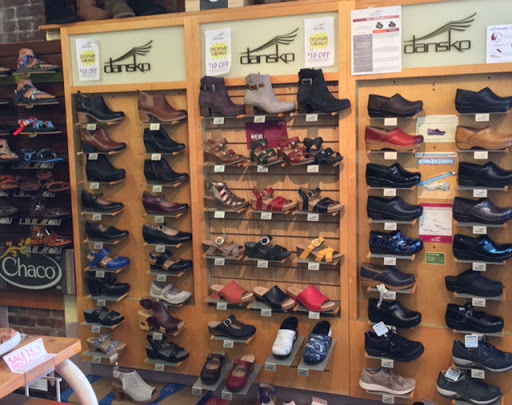 Shoe Store «Pegasus Comfort Footwear», reviews and photos, 27 N Chestnut St, New Paltz, NY 12561, USA