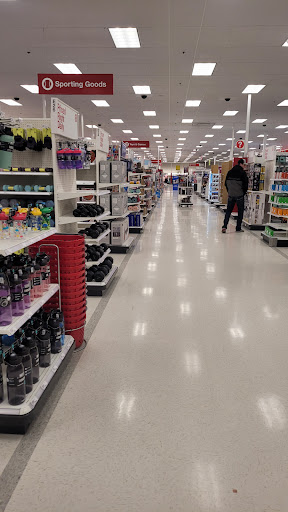 Department Store «Target», reviews and photos, 2000 9th Ave SE, Watertown, SD 57201, USA