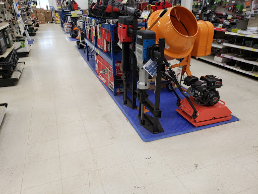 Hardware Store «Harbor Freight Tools», reviews and photos, 668 N. Riverside, Clarksville, TN 37040, USA