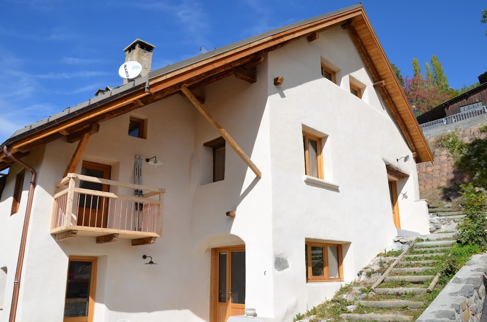 La Maison des Pananches à La Salle-les-Alpes (Hautes-Alpes 05)