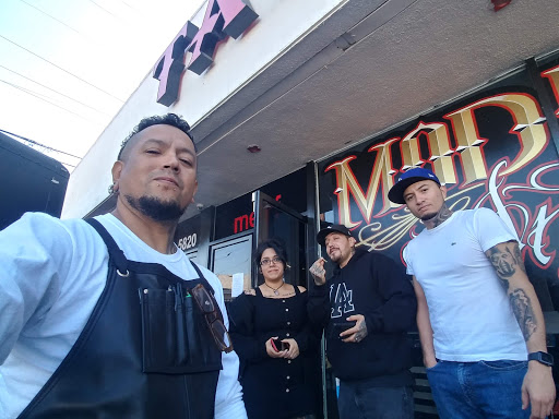 Tattoo Shop «Modern Ink Tattoo & Piercing Studio», reviews and photos, 5818 Imperial Hwy, South Gate, CA 90280, USA