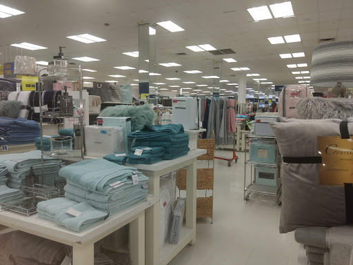 Department Store «Marshalls», reviews and photos, 795 Montauk Hwy, West Babylon, NY 11704, USA