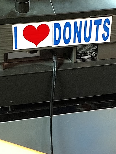 Donut Shop «Avon Donuts Inc», reviews and photos, 45324 Woodward Ave, Pontiac, MI 48341, USA